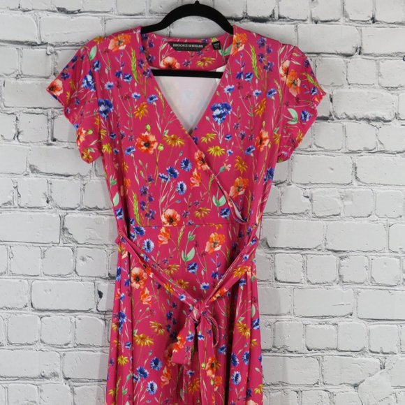 Women's Timeless Petite Short-Sleeve Maxi Dress - Picture 3 of 3